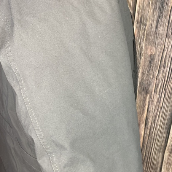 LIKE NEW • The North Face McMurdo Heavy Down Parka- Men’s Medium - Picture 14 of 16